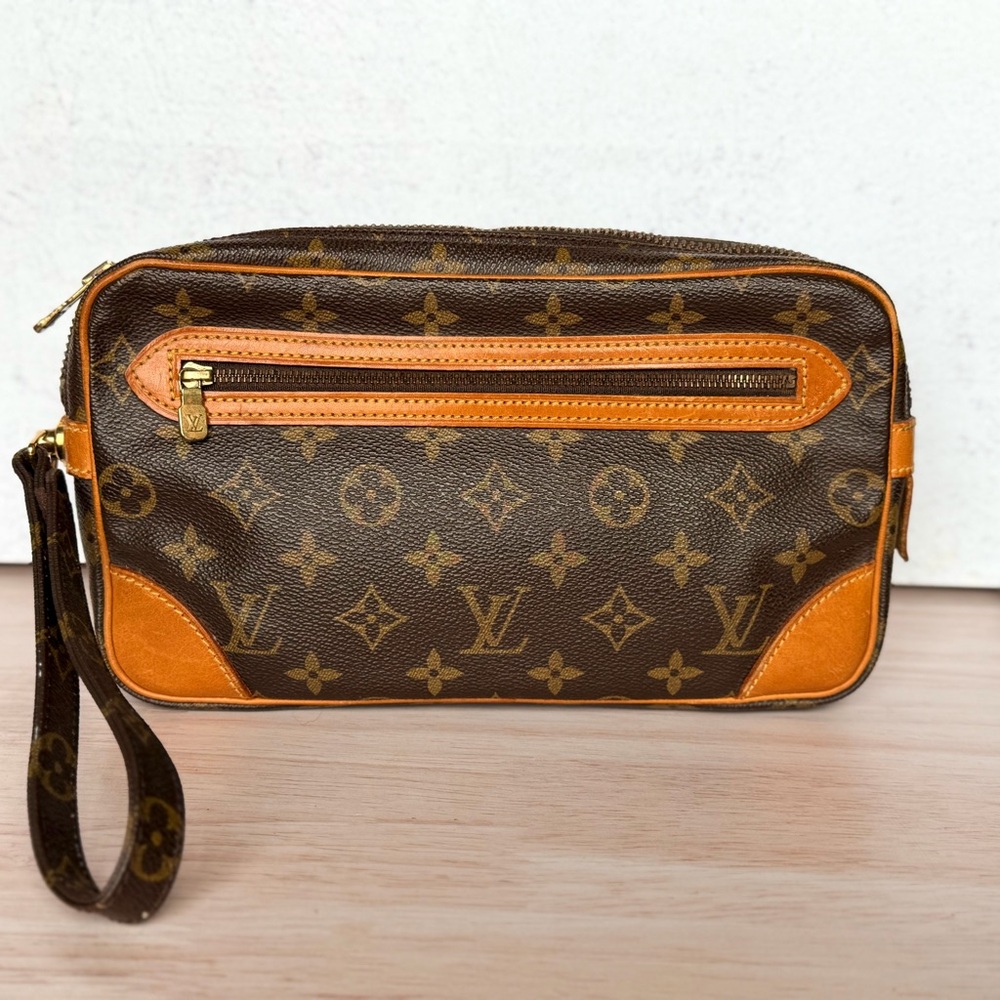 Louis Vuitton Marly Dragonne Clutch monogram.